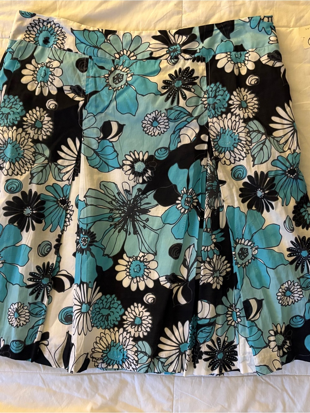 Floral Botanical Aqua, Cotton A Line Skirt Size 12P Work Smart Casual Modest
